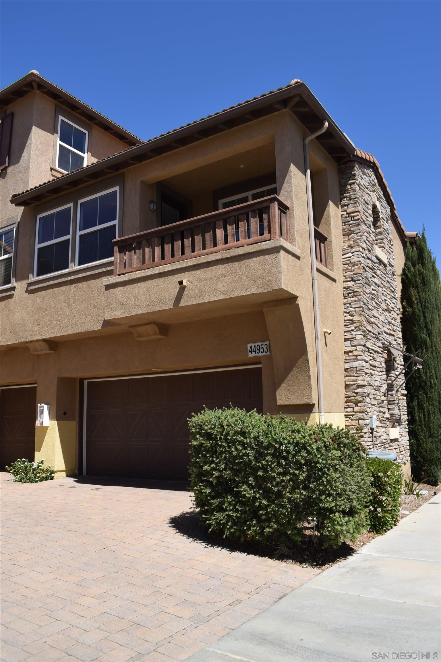 44953  Blue Rosemary Way  86