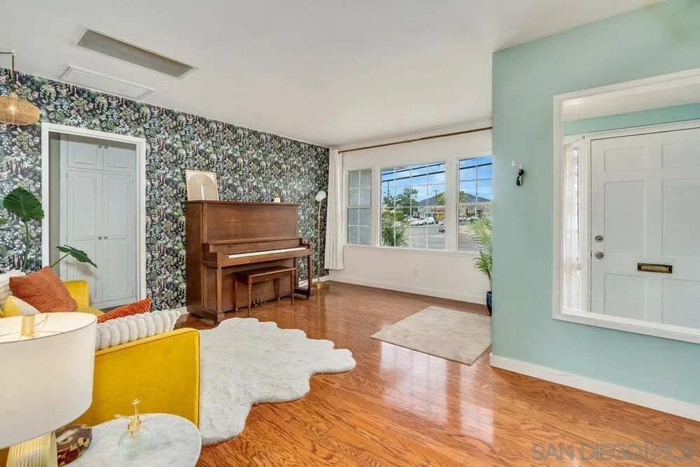 La Mesa, California 91942, United States, 2 Bedrooms Bedrooms, ,1 BathroomBathrooms,Residential,Active,114583