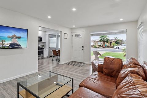 6242  Thorn St San Diego CA 92115