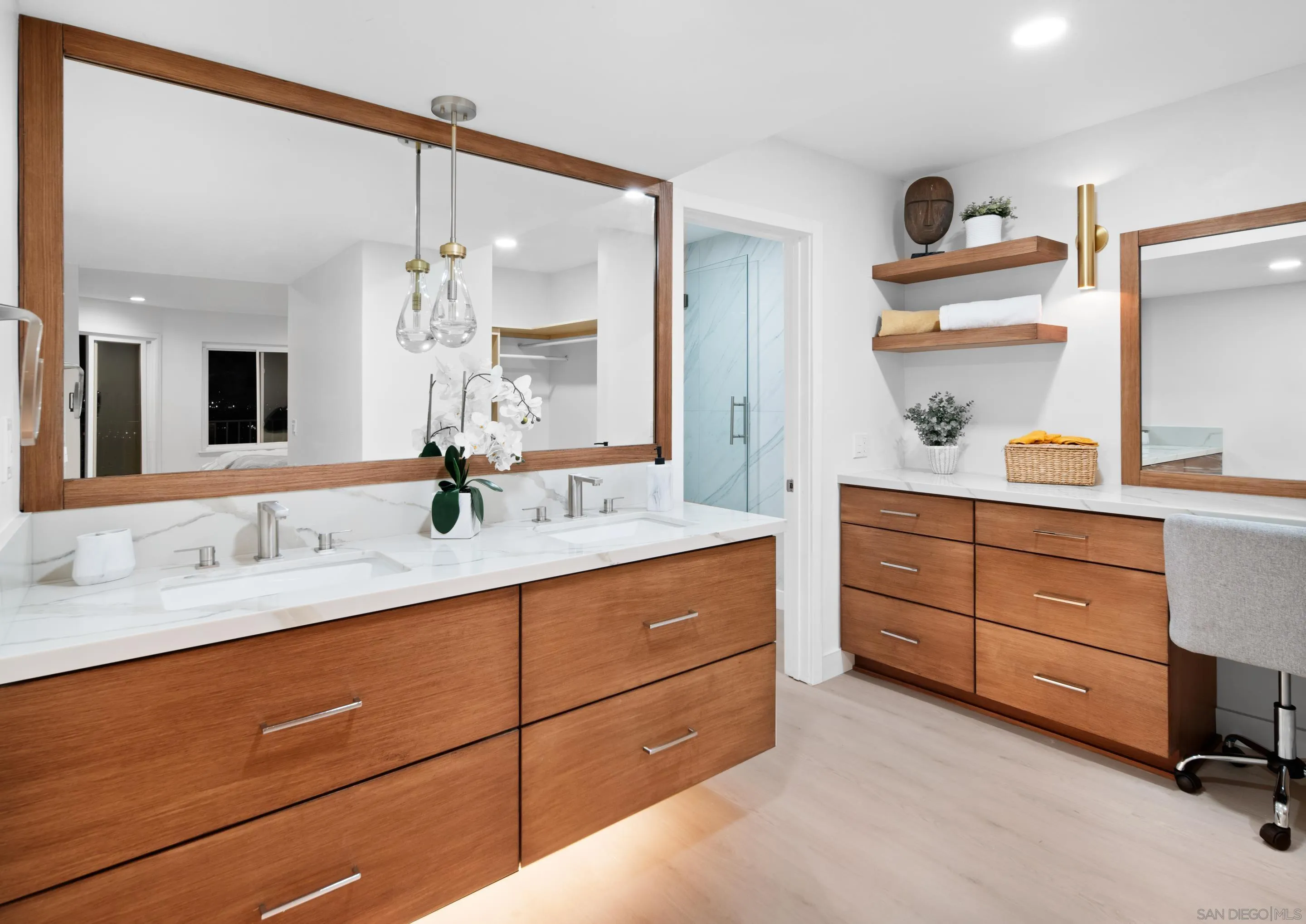 San Diego, California 92103, United States, 2 Bedrooms Bedrooms, ,2 BathroomsBathrooms,Residential,Active,8396