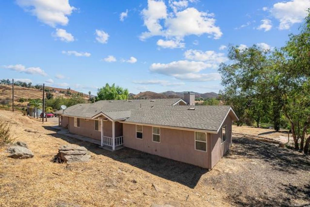 listing image 52
