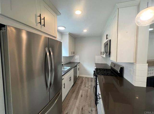 3154 Groton Way