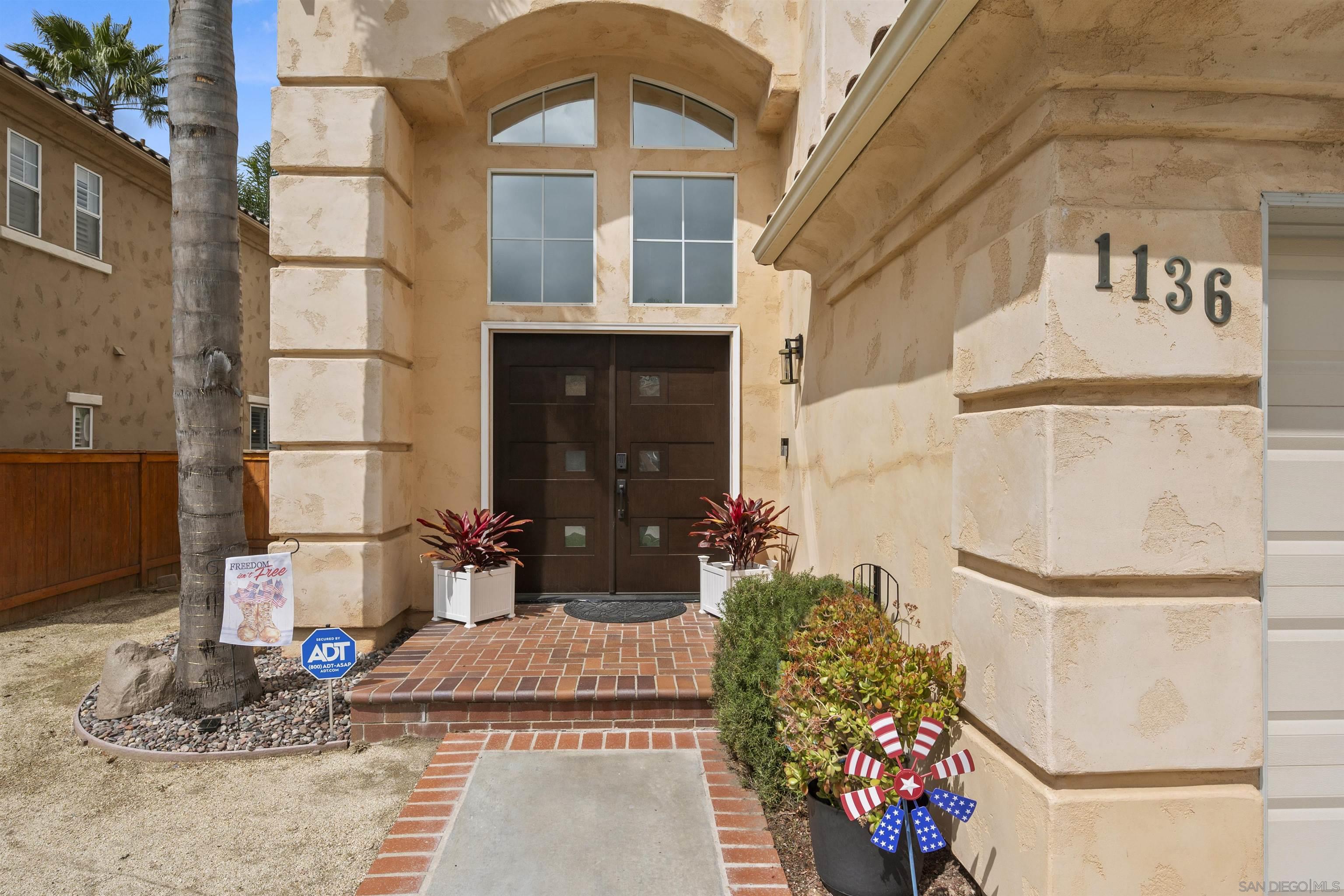 1136 Crystal Downs Dr