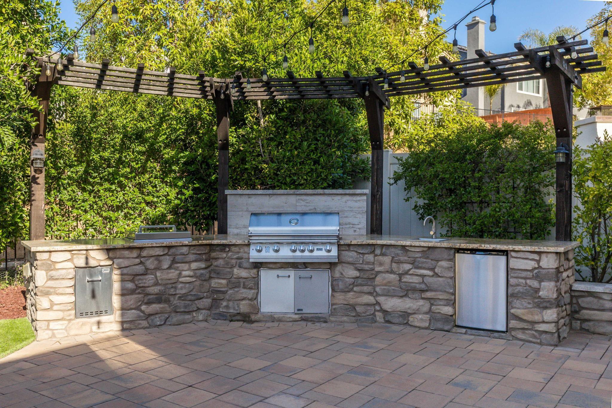 151 Montessa Way