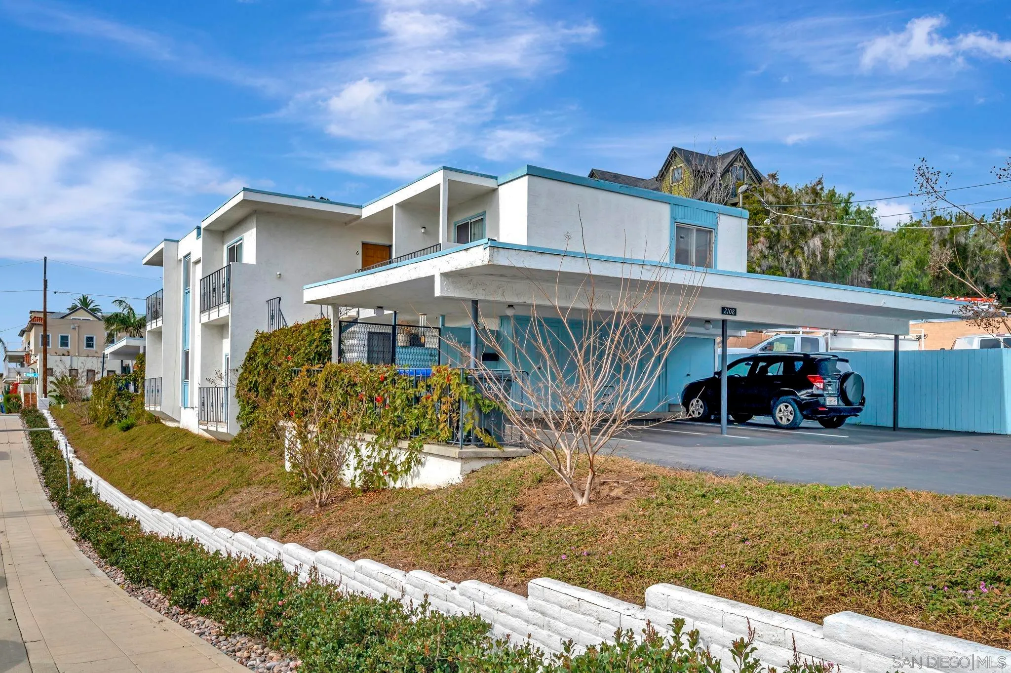 San Diego, California 92101, United States, 2 Bedrooms Bedrooms, ,2 BathroomsBathrooms,Residential,Active,80175