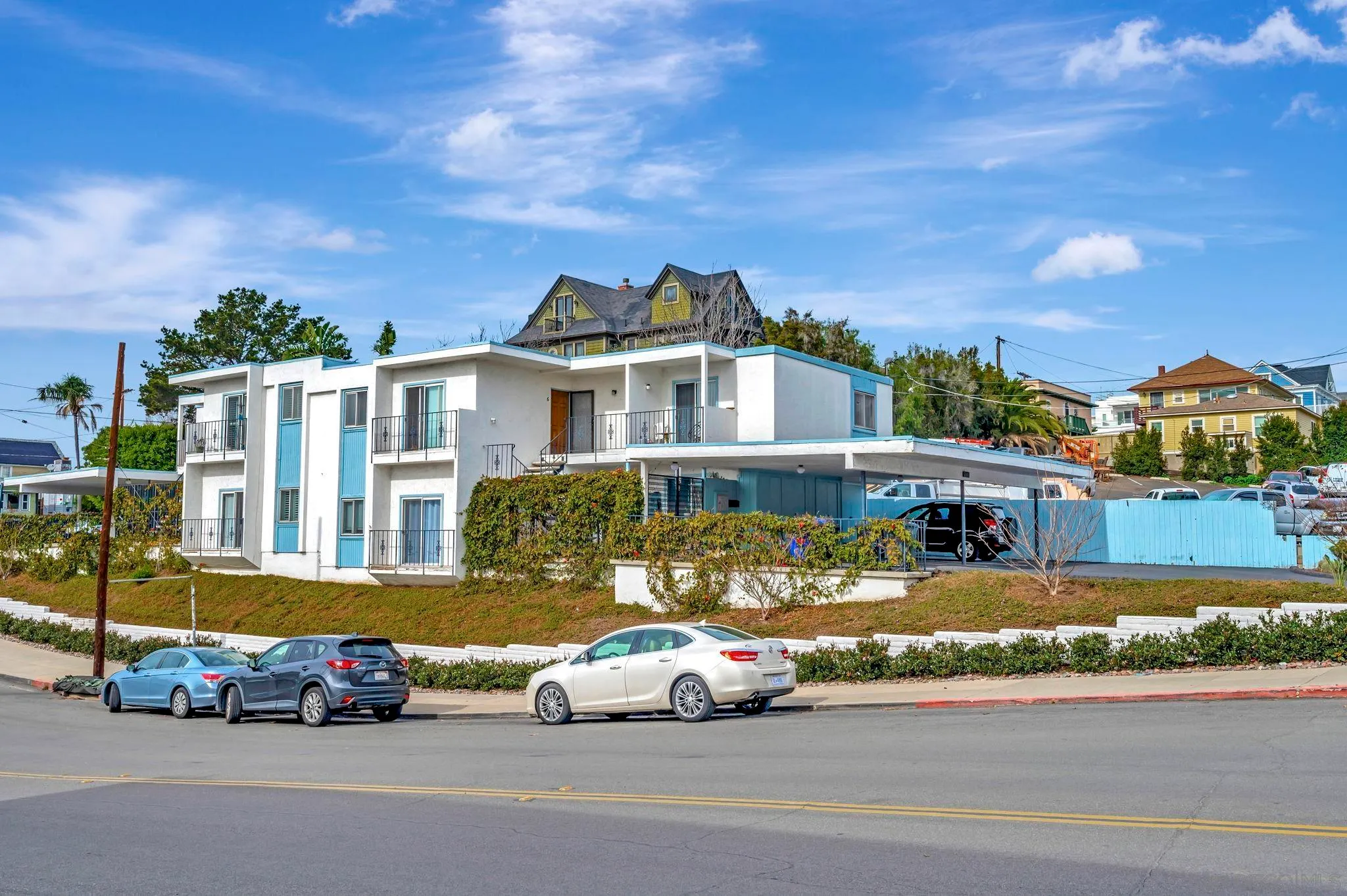 San Diego, California 92101, United States, 2 Bedrooms Bedrooms, ,2 BathroomsBathrooms,Residential,Active,80175