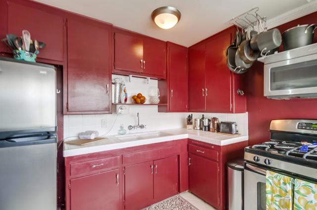 3651 Tomahawk Lane