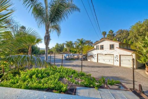 3369 E Vista Way Vista CA 92084