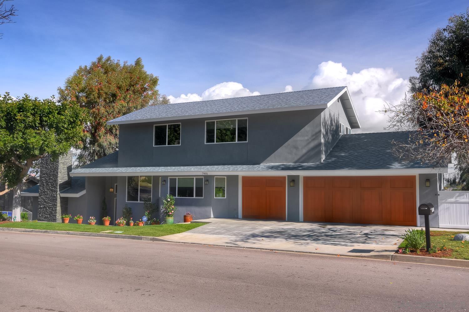 7901 Avenida Kirjah