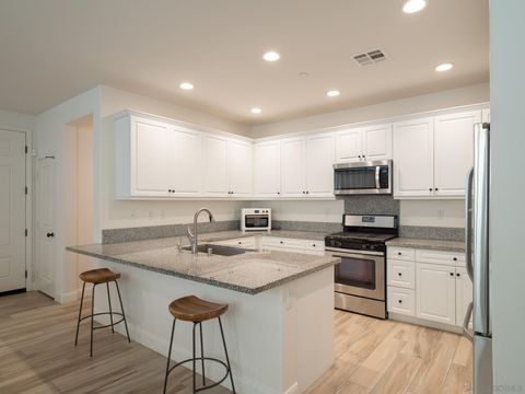 1904  Avenida Senecio  16 Chula Vista CA 91913