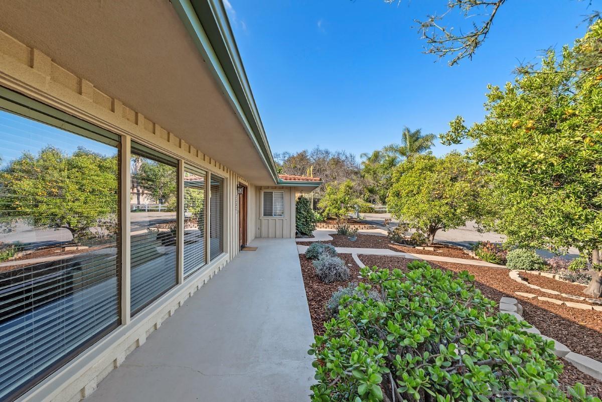 2282 Dehesa Rd