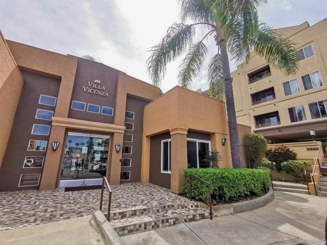 8889 Caminito Plaza Centro