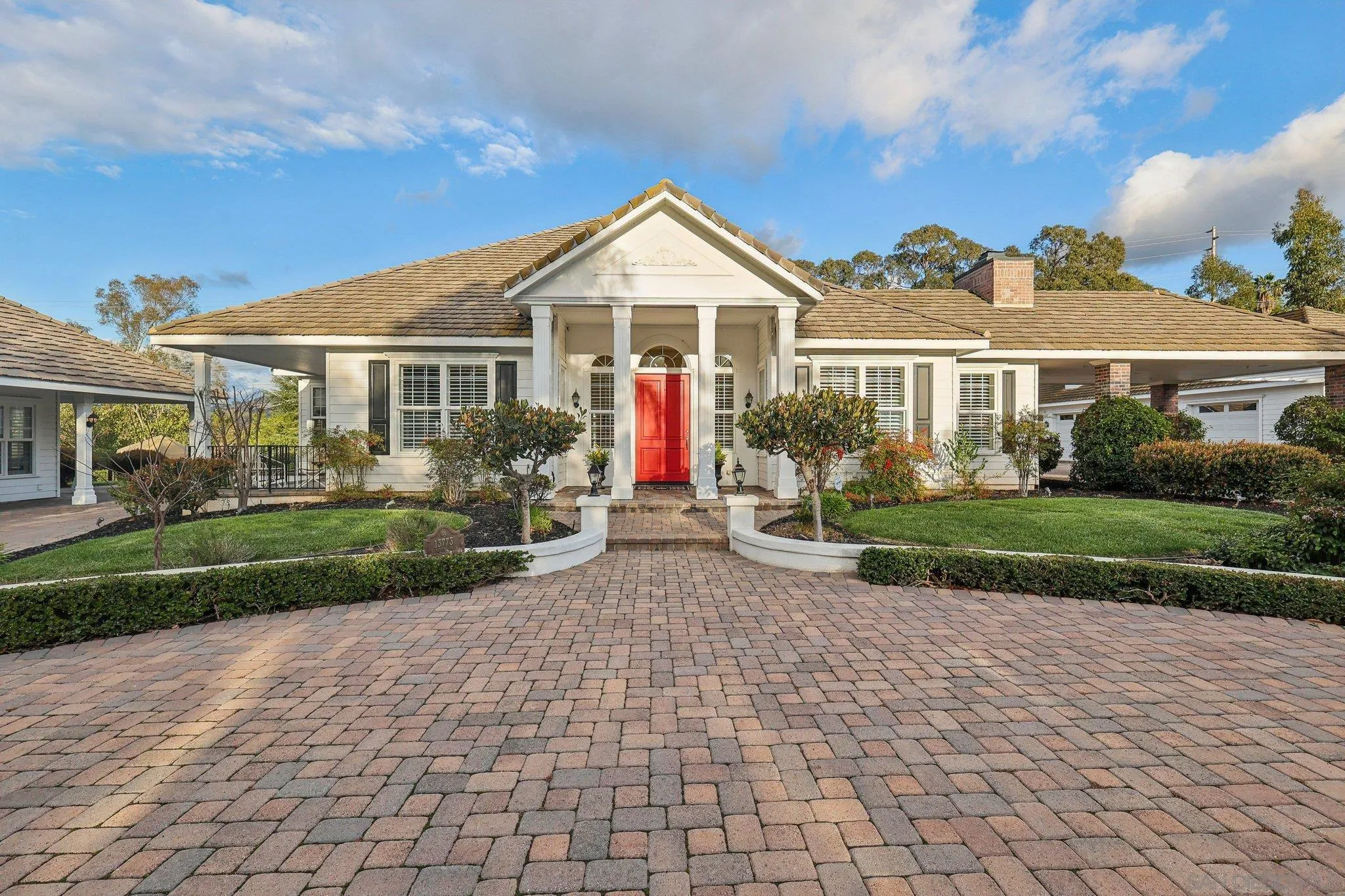 Poway, California 92064, United States, 7 Bedrooms Bedrooms, ,7 BathroomsBathrooms,Residential,Active,86160