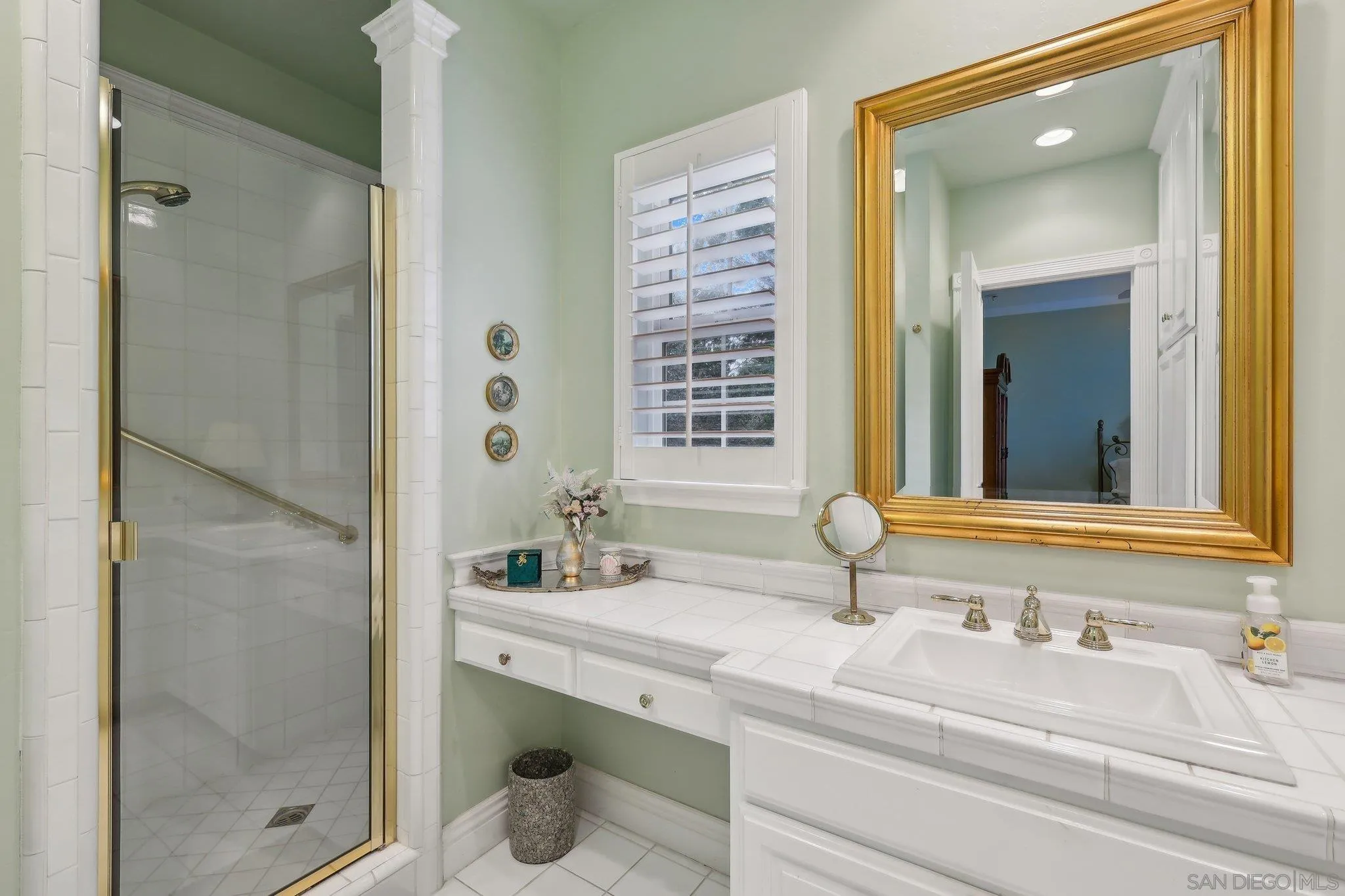 Poway, California 92064, United States, 7 Bedrooms Bedrooms, ,7 BathroomsBathrooms,Residential,Active,86160