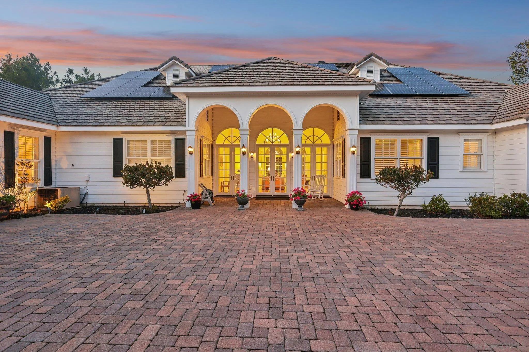 Poway, California 92064, United States, 7 Bedrooms Bedrooms, ,7 BathroomsBathrooms,Residential,Active,86160