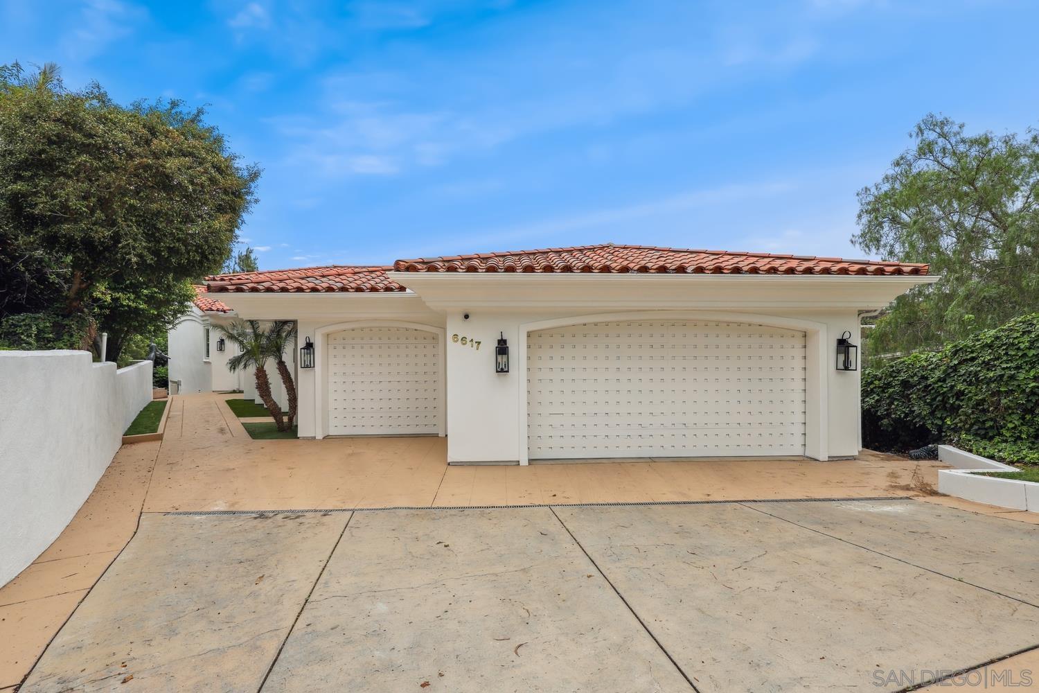 6617 Muirlands Dr