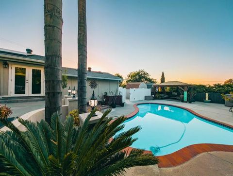 8635 La Butte Lane Santee CA 92071