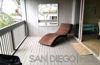 252 Dolphin Cove Ct