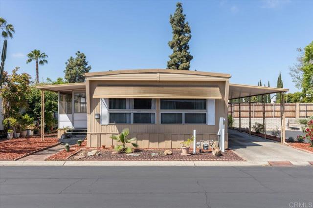 211 N Citrus
