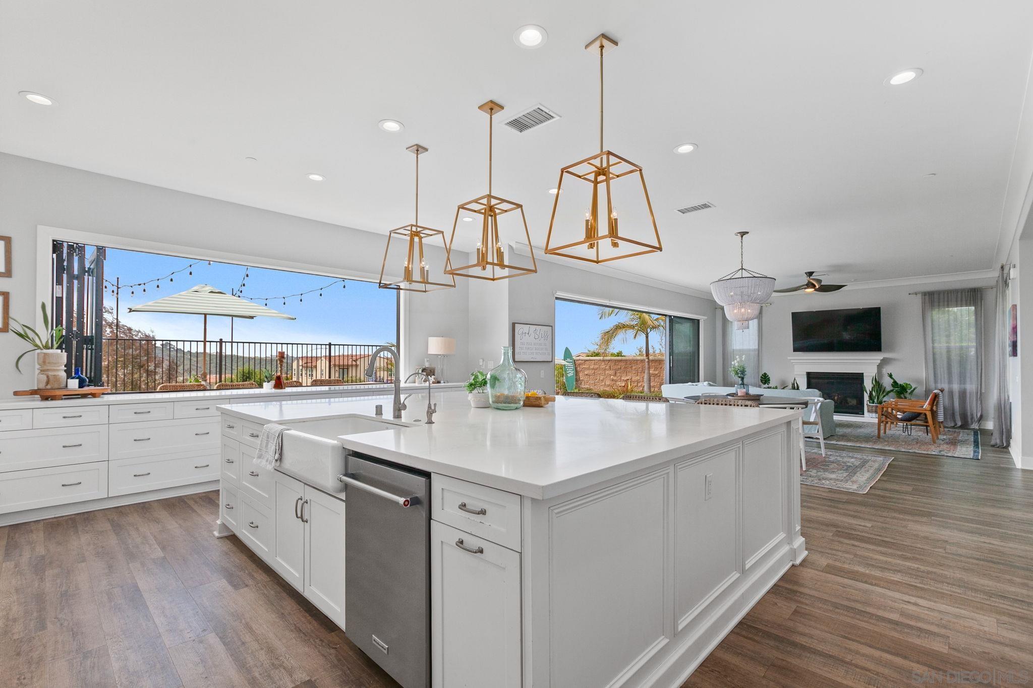 4719 Crespi Ct