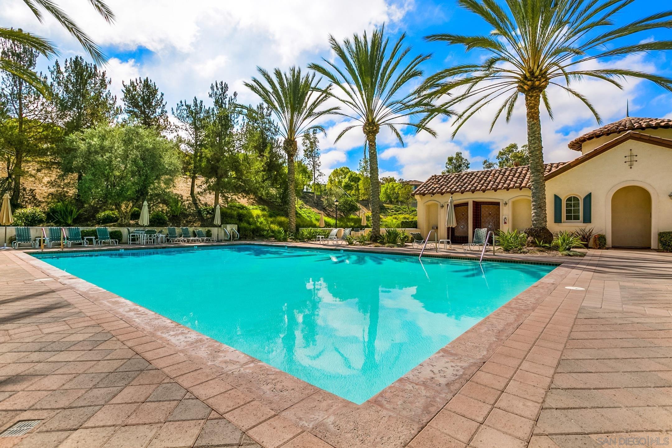 1630 Magnolia Cir