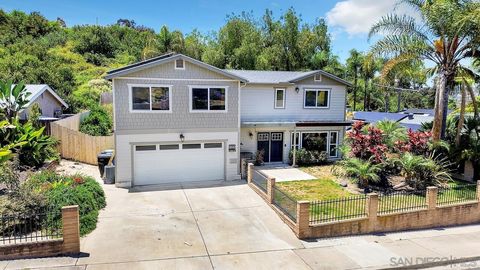 Single Family Residence in San Diego CA 7076 Keighley St.jpg
