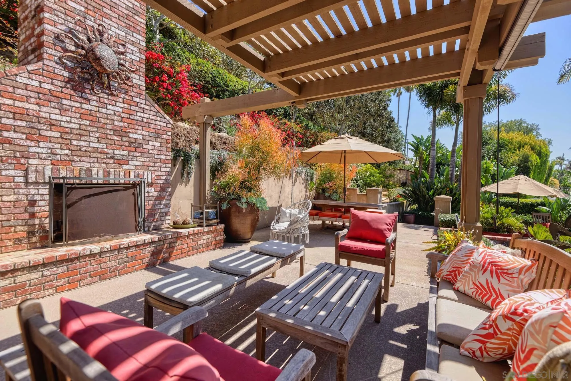 La Jolla, California 92037, United States, 4 Bedrooms Bedrooms, ,4 BathroomsBathrooms,Residential,Active,109855