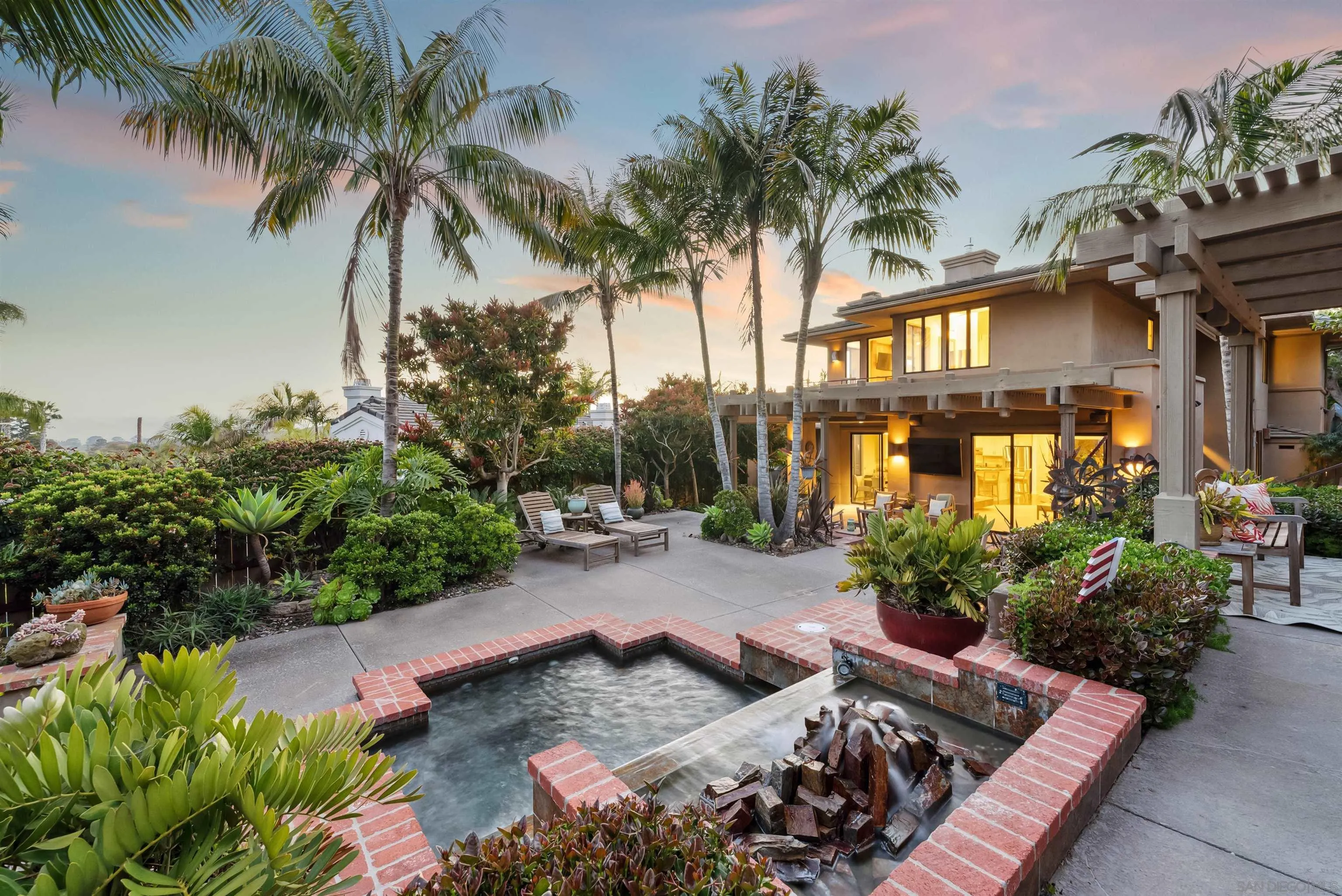 La Jolla, California 92037, United States, 4 Bedrooms Bedrooms, ,4 BathroomsBathrooms,Residential,Active,109855