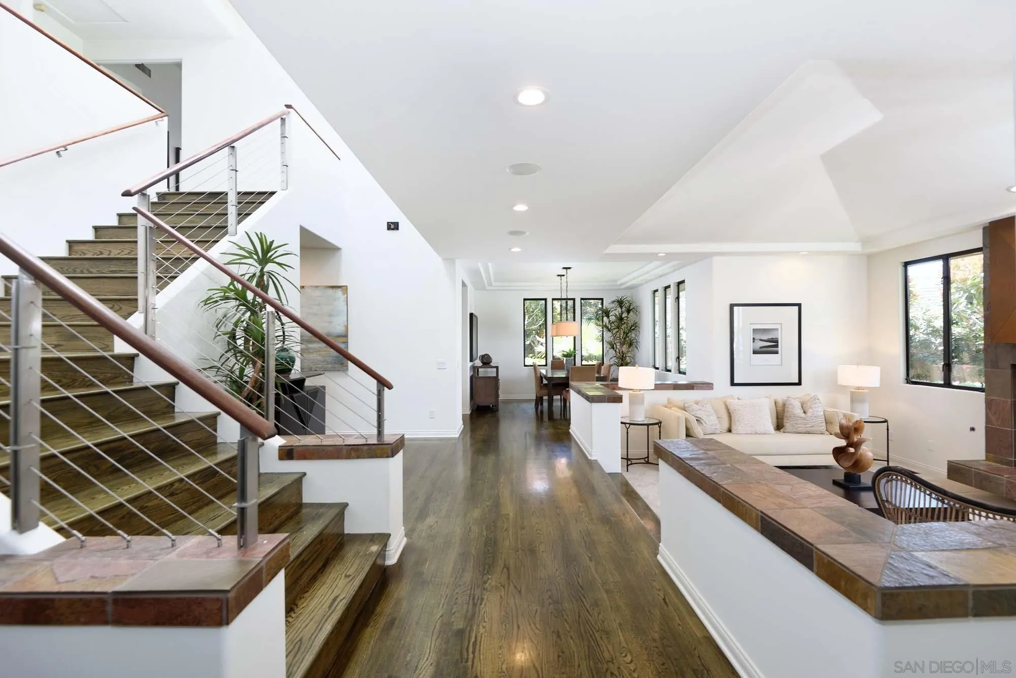 La Jolla, California 92037, United States, 4 Bedrooms Bedrooms, ,4 BathroomsBathrooms,Residential,Active,109855