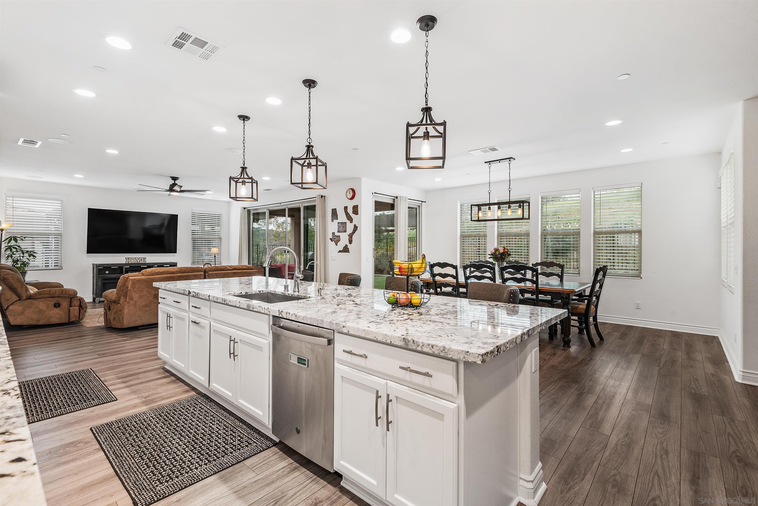35882 Blue Breton Dr
