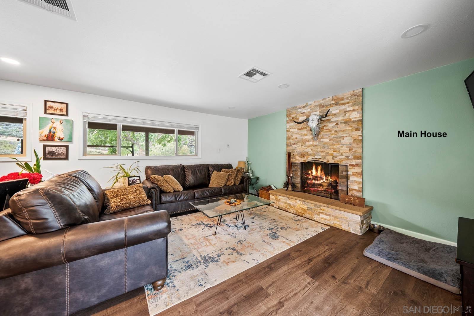 21906-10 Japatul Ln