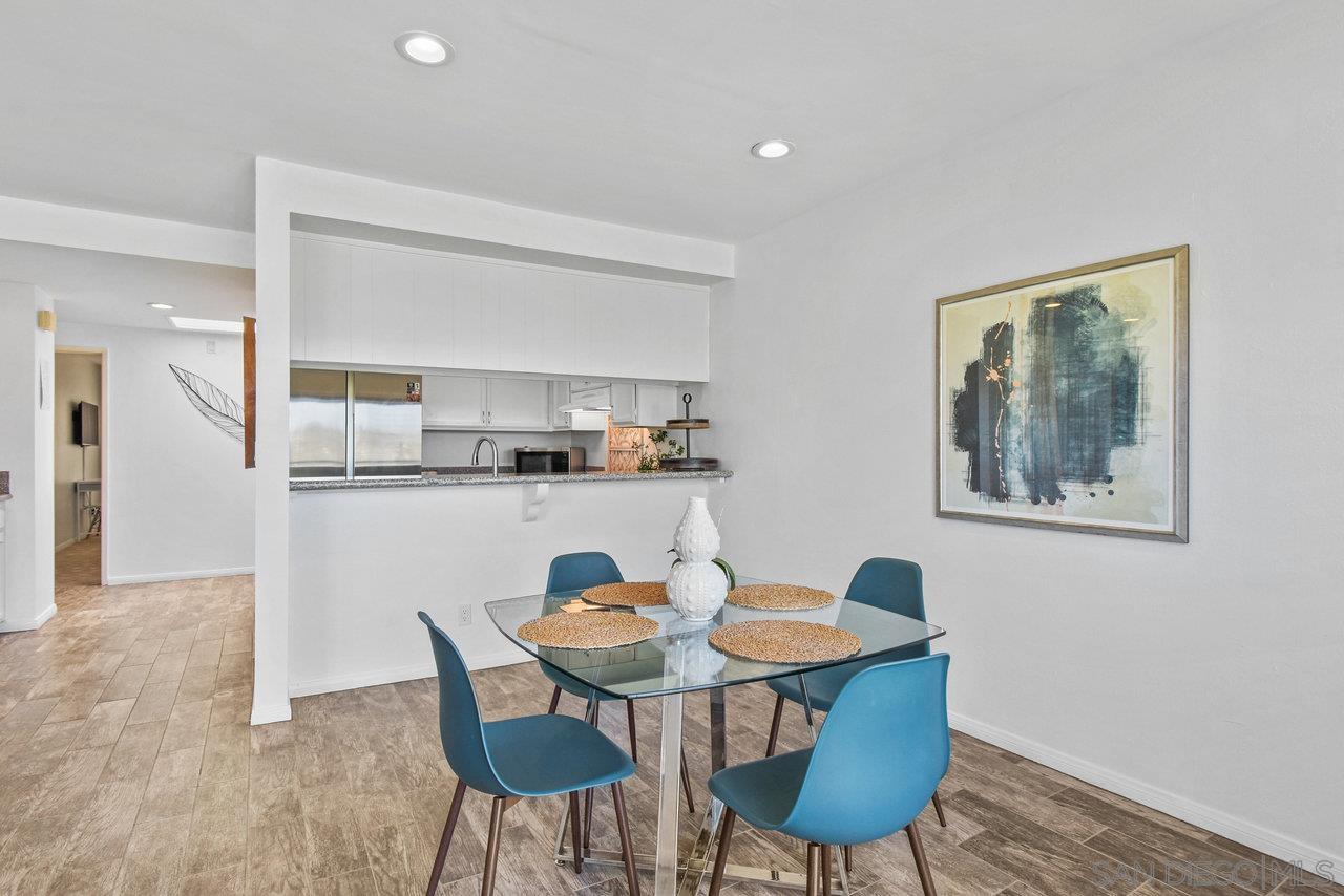 2348  La Costa Ave  313