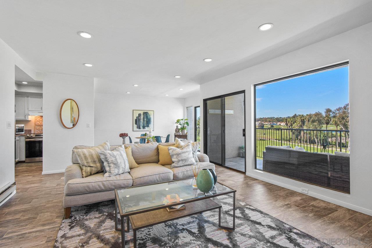 2348  La Costa Ave  313