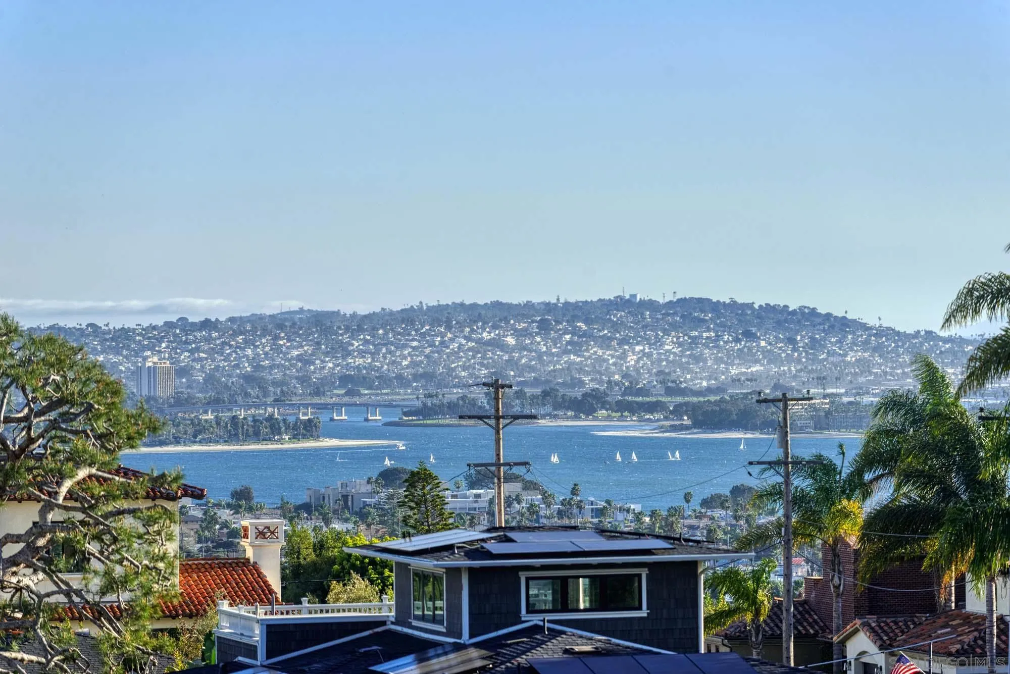 San Diego, California 92109, United States, 4 Bedrooms Bedrooms, ,4 BathroomsBathrooms,Residential,Pending,86720