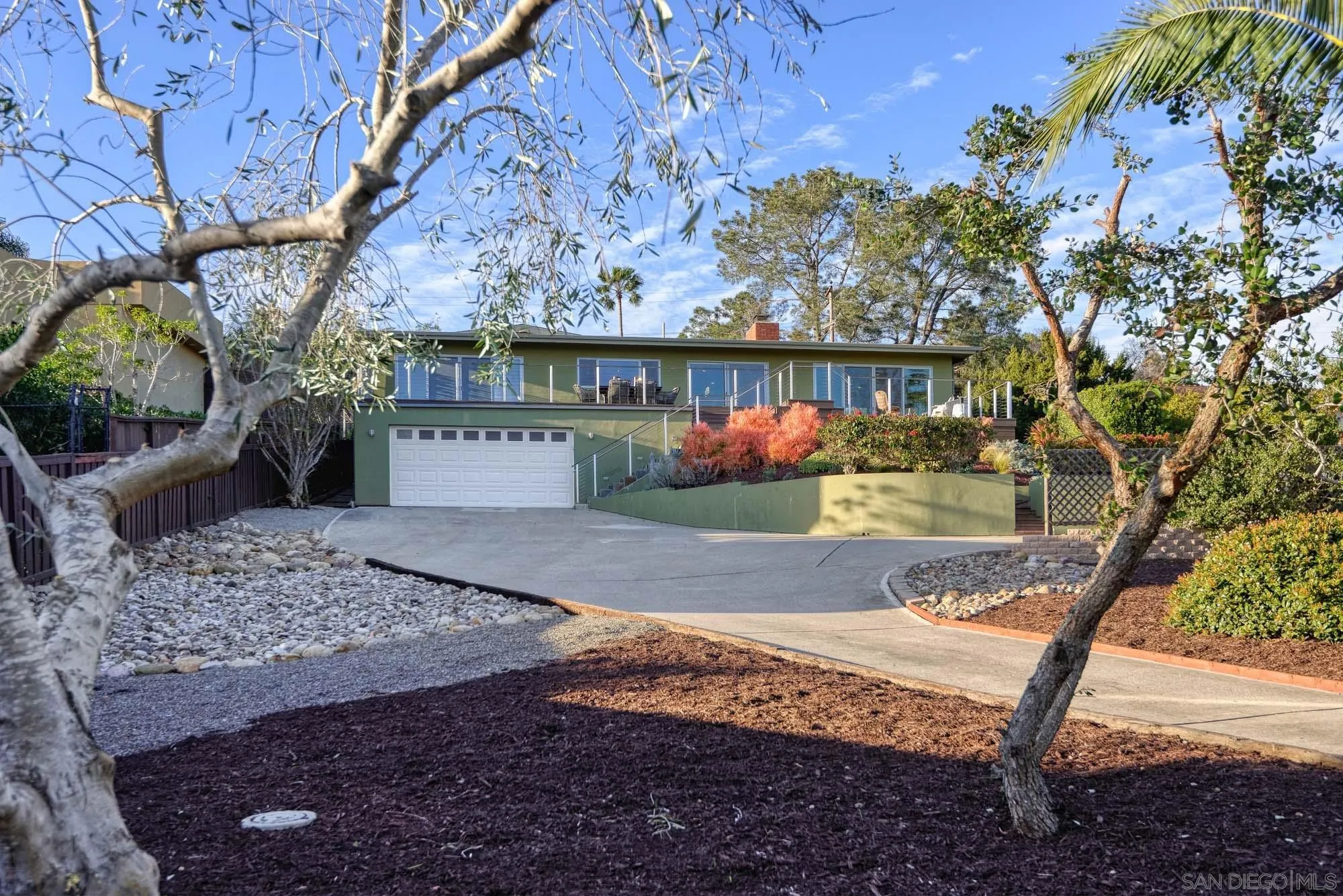 San Diego, California 92109, United States, 4 Bedrooms Bedrooms, ,4 BathroomsBathrooms,Residential,Pending,86720