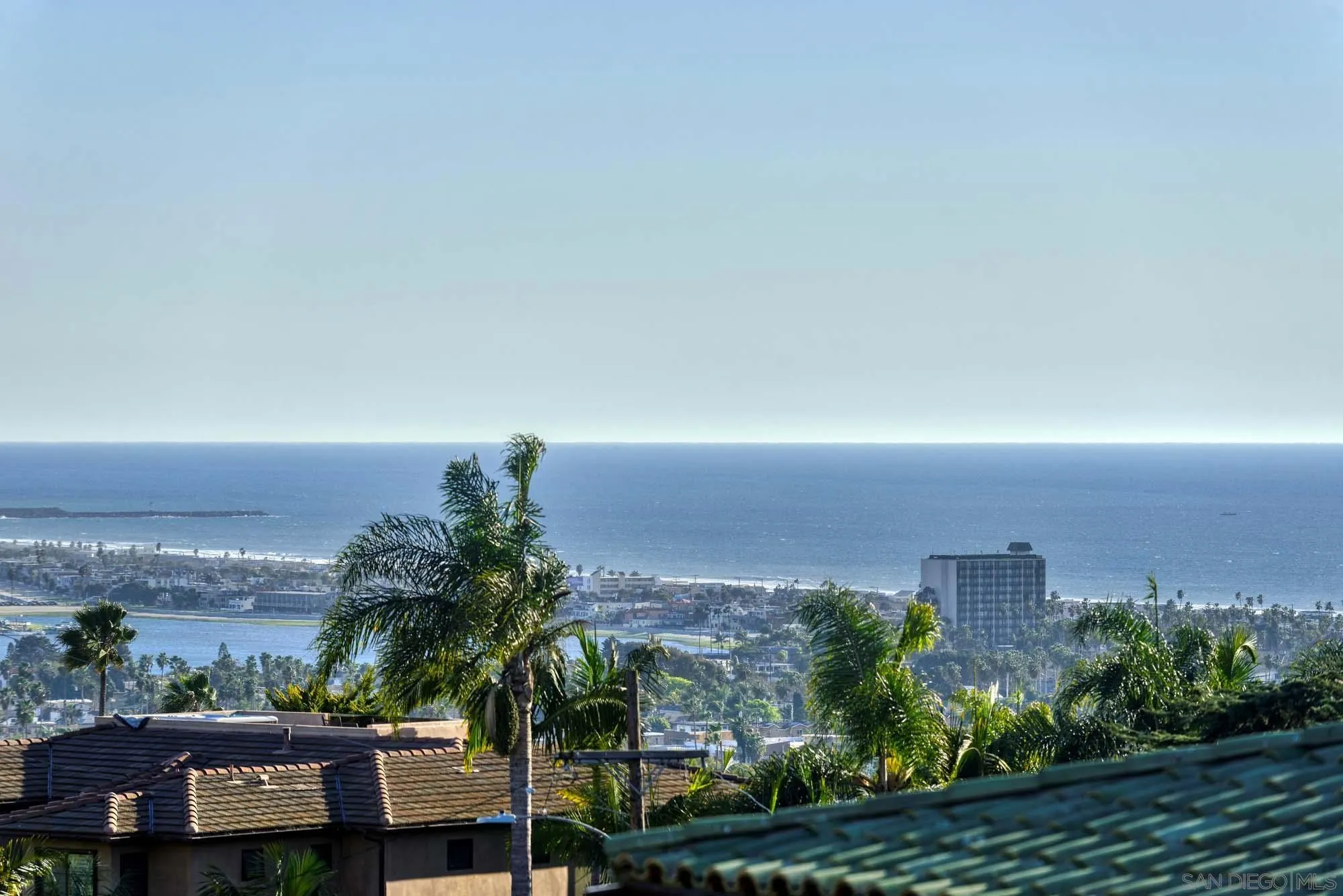 San Diego, California 92109, United States, 4 Bedrooms Bedrooms, ,4 BathroomsBathrooms,Residential,Pending,86720