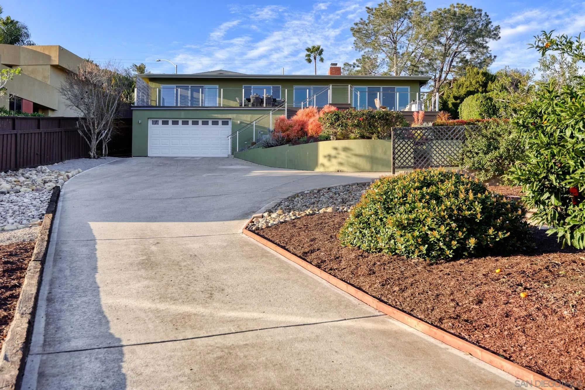 San Diego, California 92109, United States, 4 Bedrooms Bedrooms, ,4 BathroomsBathrooms,Residential,Pending,86720