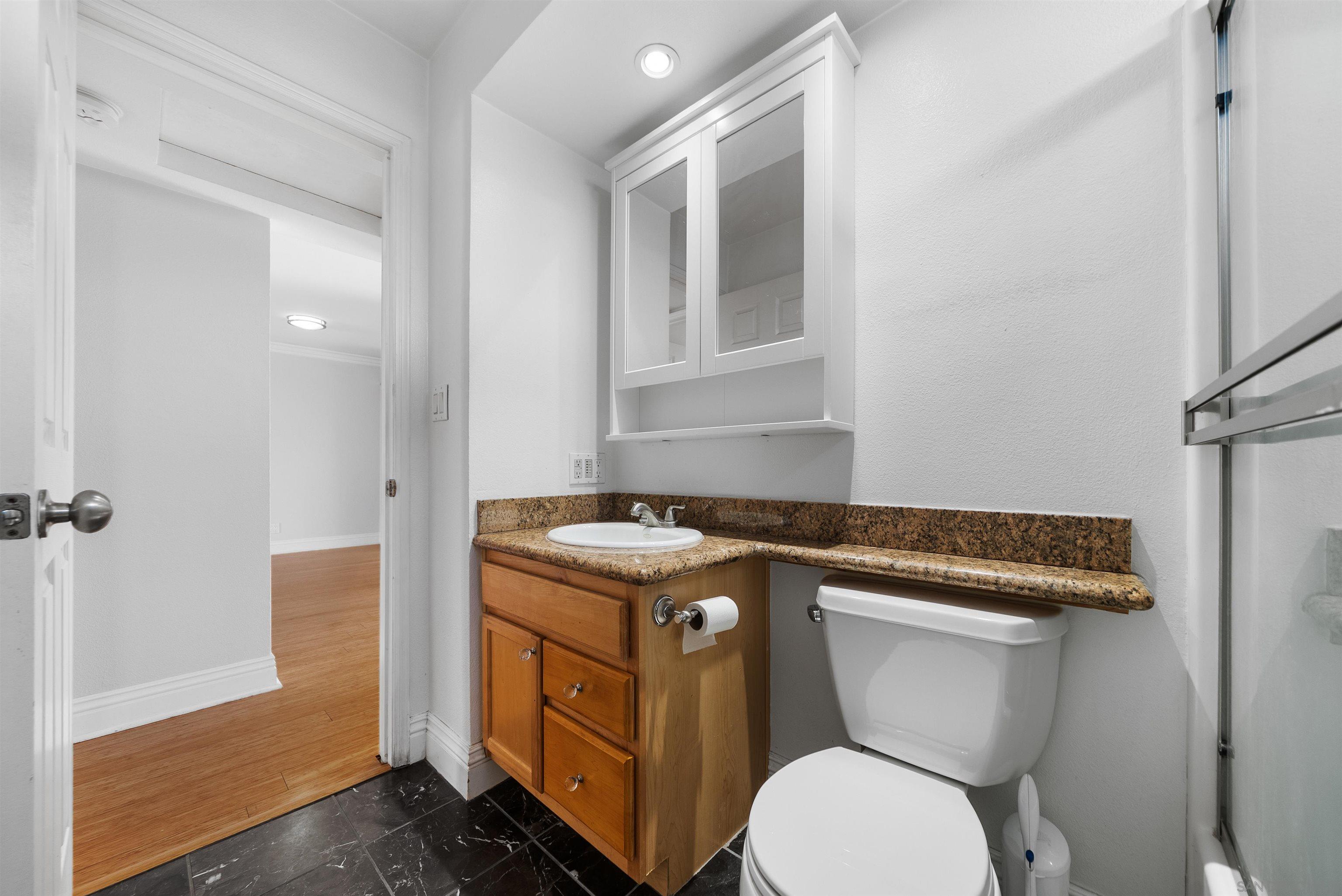 263 Dahlia Ave 8