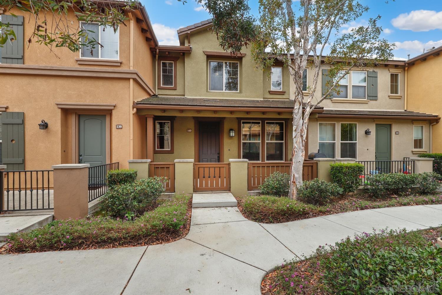 10653 Golden Willow 140