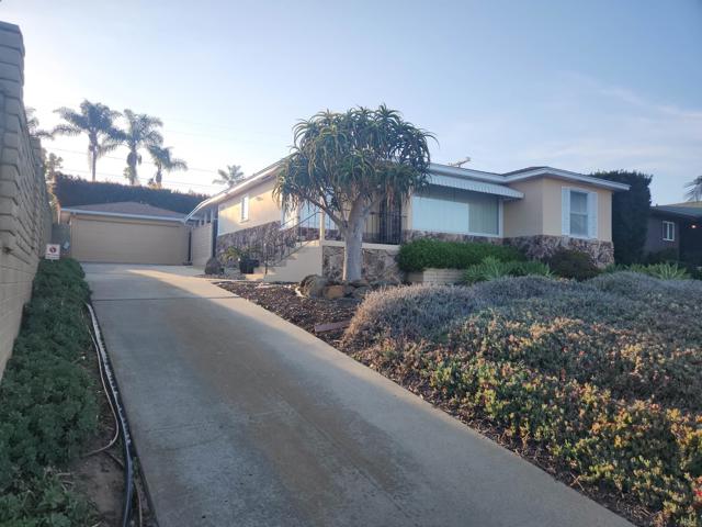 1012 Catalina Boulevard