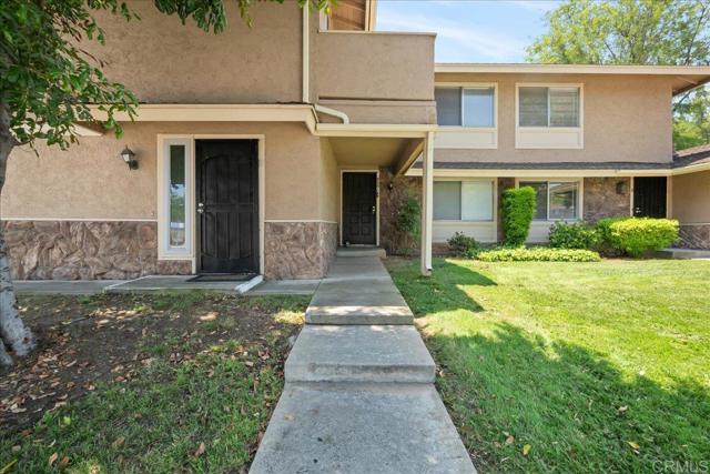 955 Amistad Place