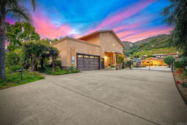 3097 Hidden Creek