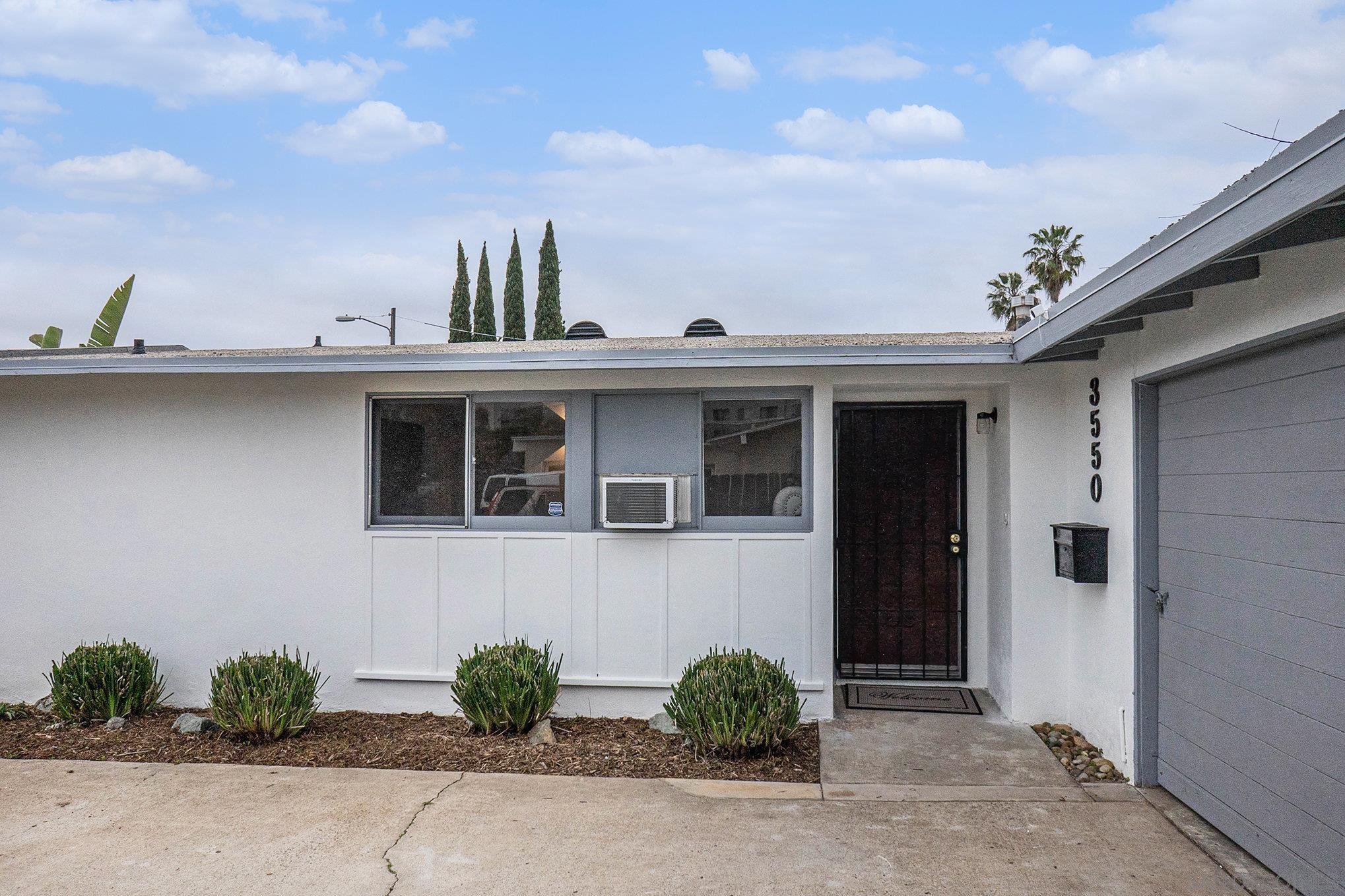 3550 Milagros St