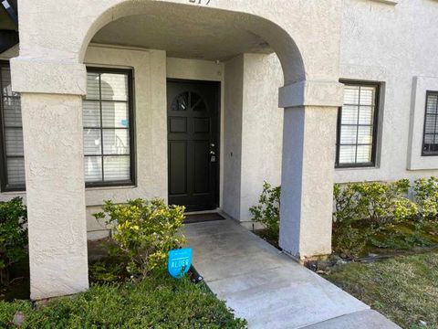 13272 Wimberly Square San Diego CA 92128