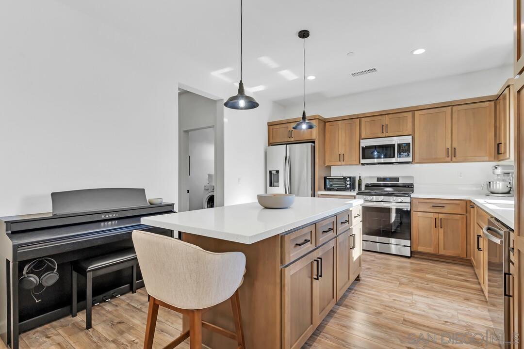 130 Scenic Dr