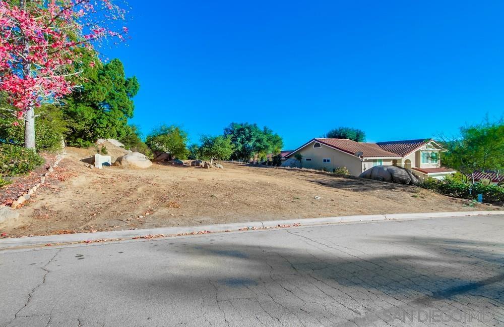 28543 Meadow Glen Way