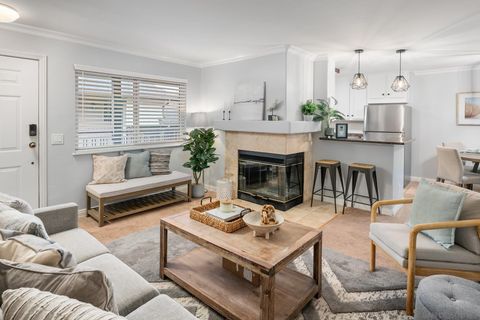 4521  55th St  17 San Diego CA 92115