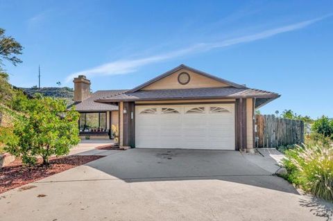 13495 Sohail Street Lakeside CA 92040