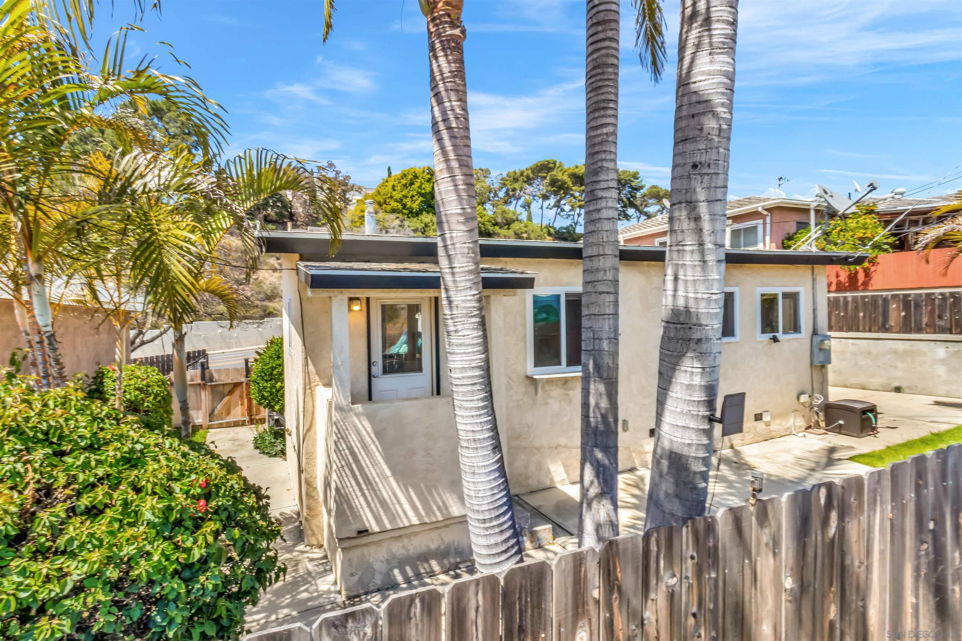 5843 Linda Vista Rd