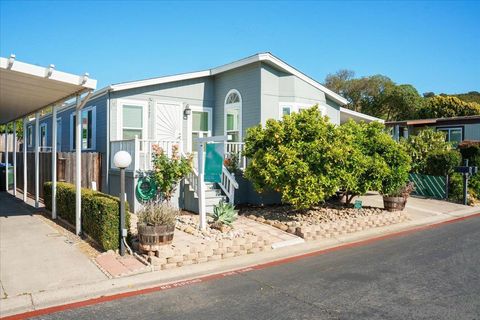 13327  Casa Vista St Poway CA 92064